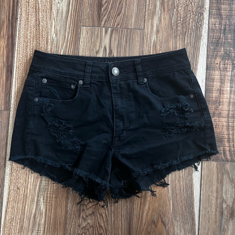 American Eagle Hi-Rise Festival Black Distressed Denim  Shorts - size 6